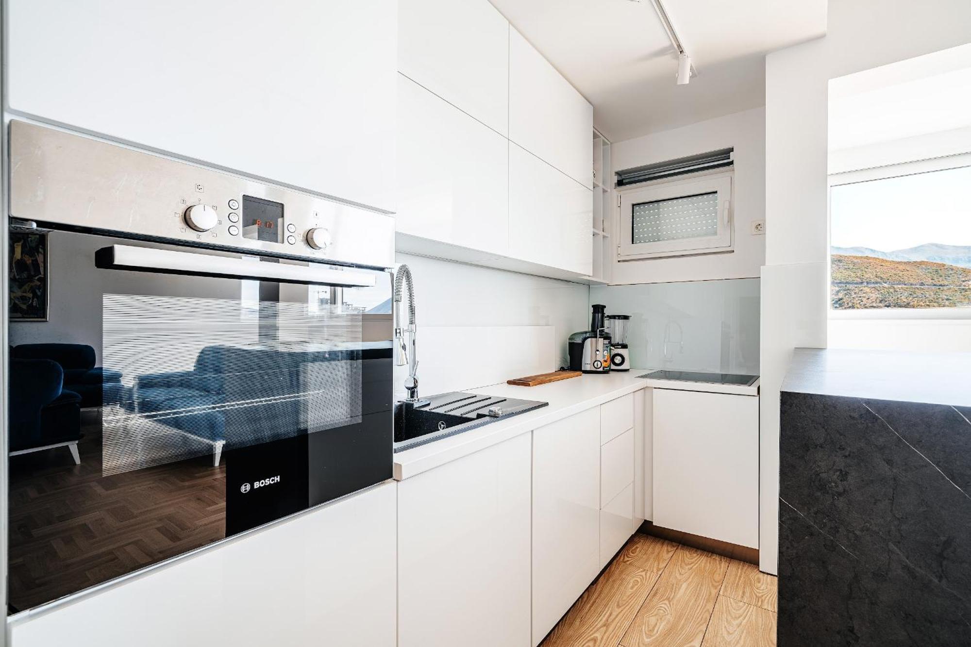 Hanalux Apartment Budva